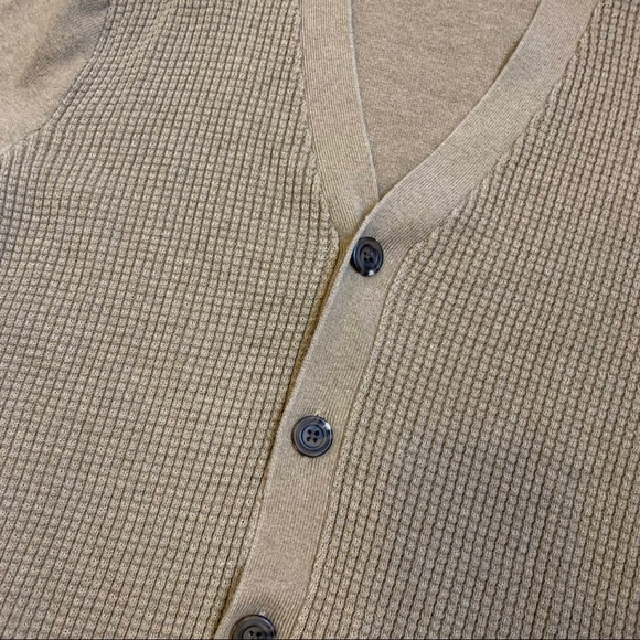 BANANA REPUBLIC CARDIGAN - Picture 2 of 3